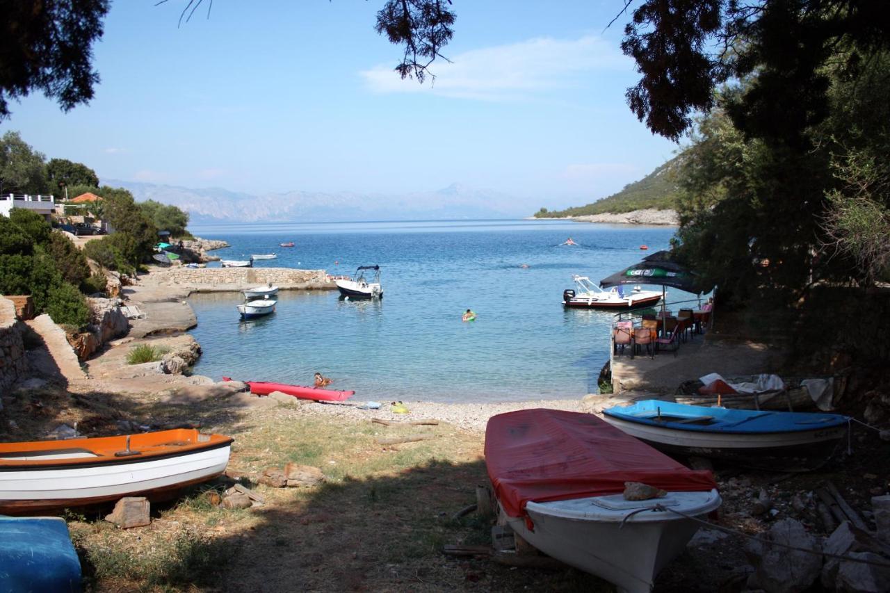 Apartments By The Sea Cove Zarace - Gdinj, Hvar - 2047 エクステリア 写真