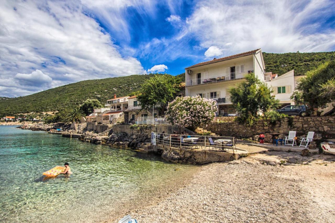 Apartments By The Sea Cove Zarace - Gdinj, Hvar - 2047 エクステリア 写真