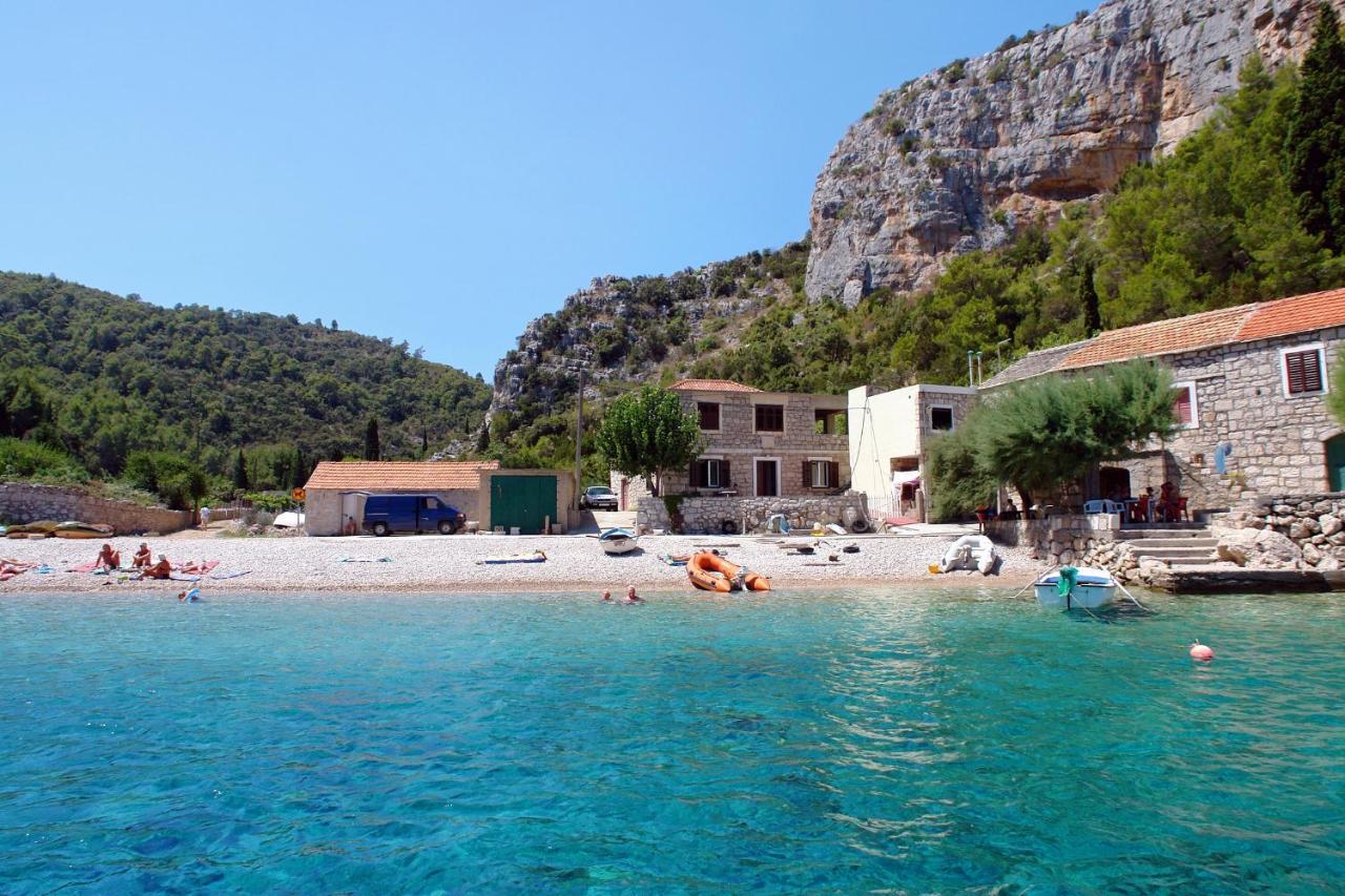 Apartments By The Sea Cove Zarace - Gdinj, Hvar - 2047 エクステリア 写真
