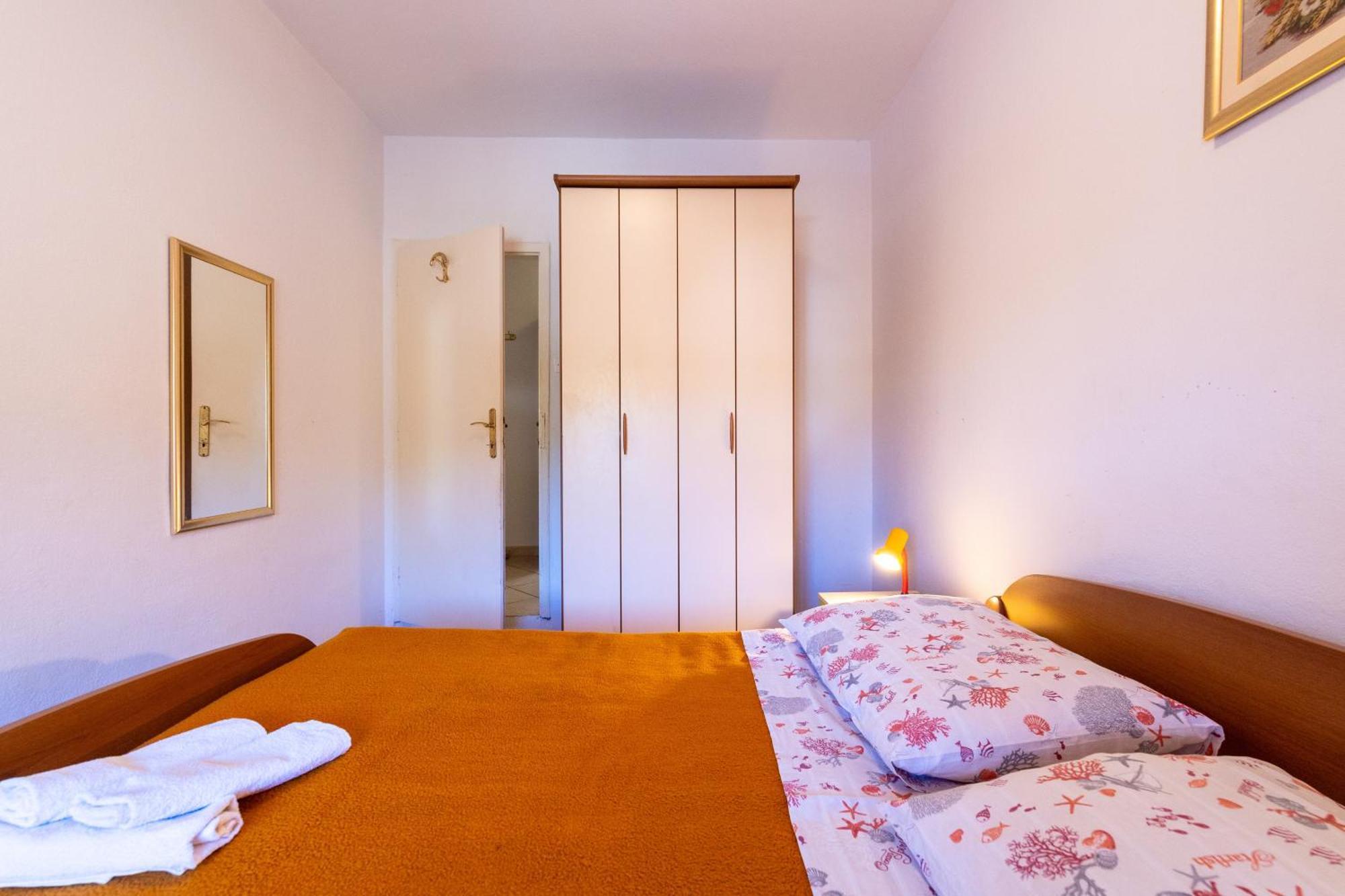 Apartments By The Sea Cove Zarace - Gdinj, Hvar - 2047 部屋 写真